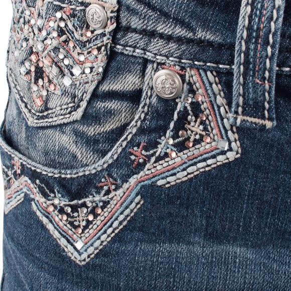 Jeans - Picture 2 of 6